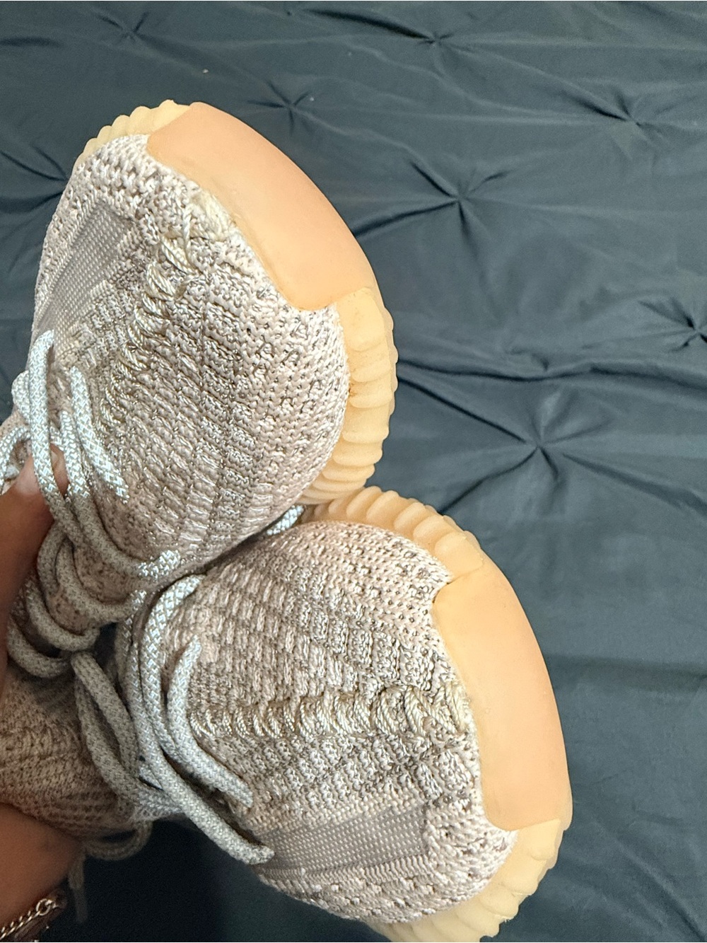 Yeezy Boost - Picture 6 of 11